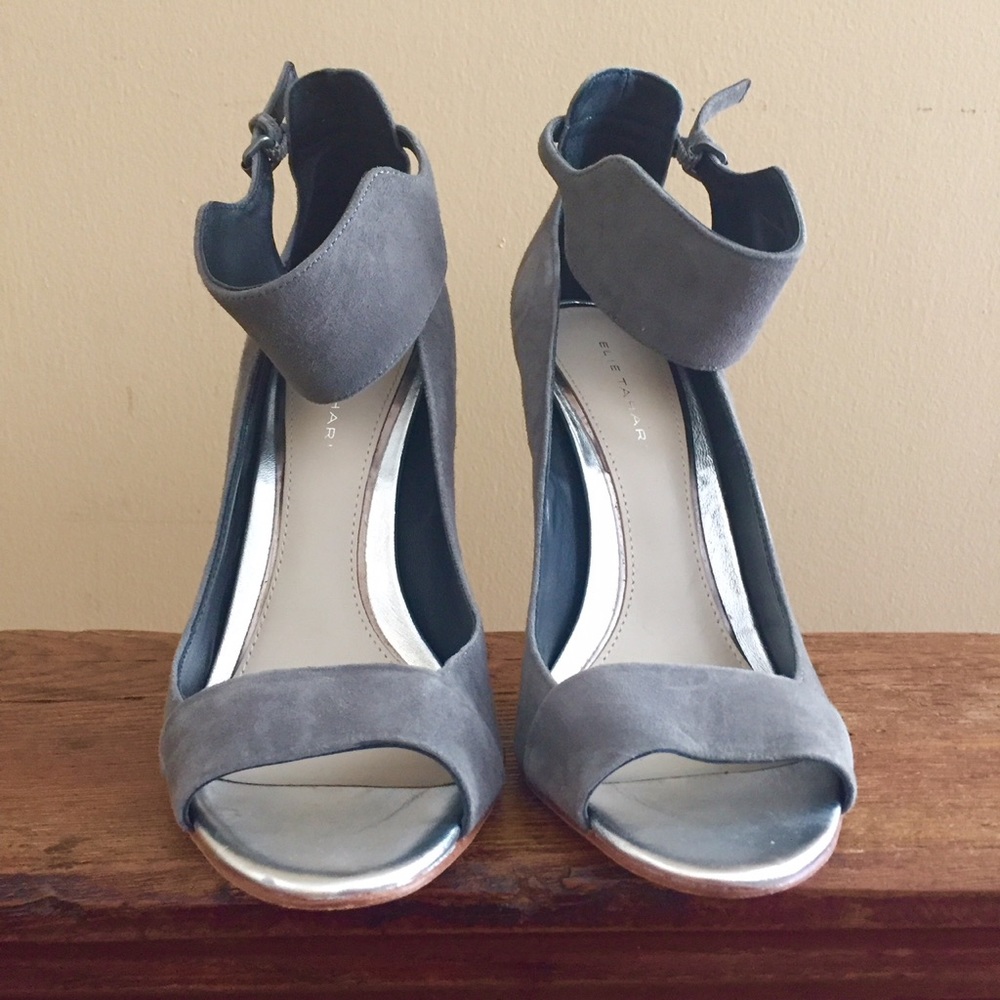 NEW Elie Tahari Heels Ondine Bullet Argento